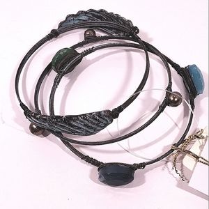 𝅺PANTENE 3 Pieces Angel Wing &  Stone Bangle Set